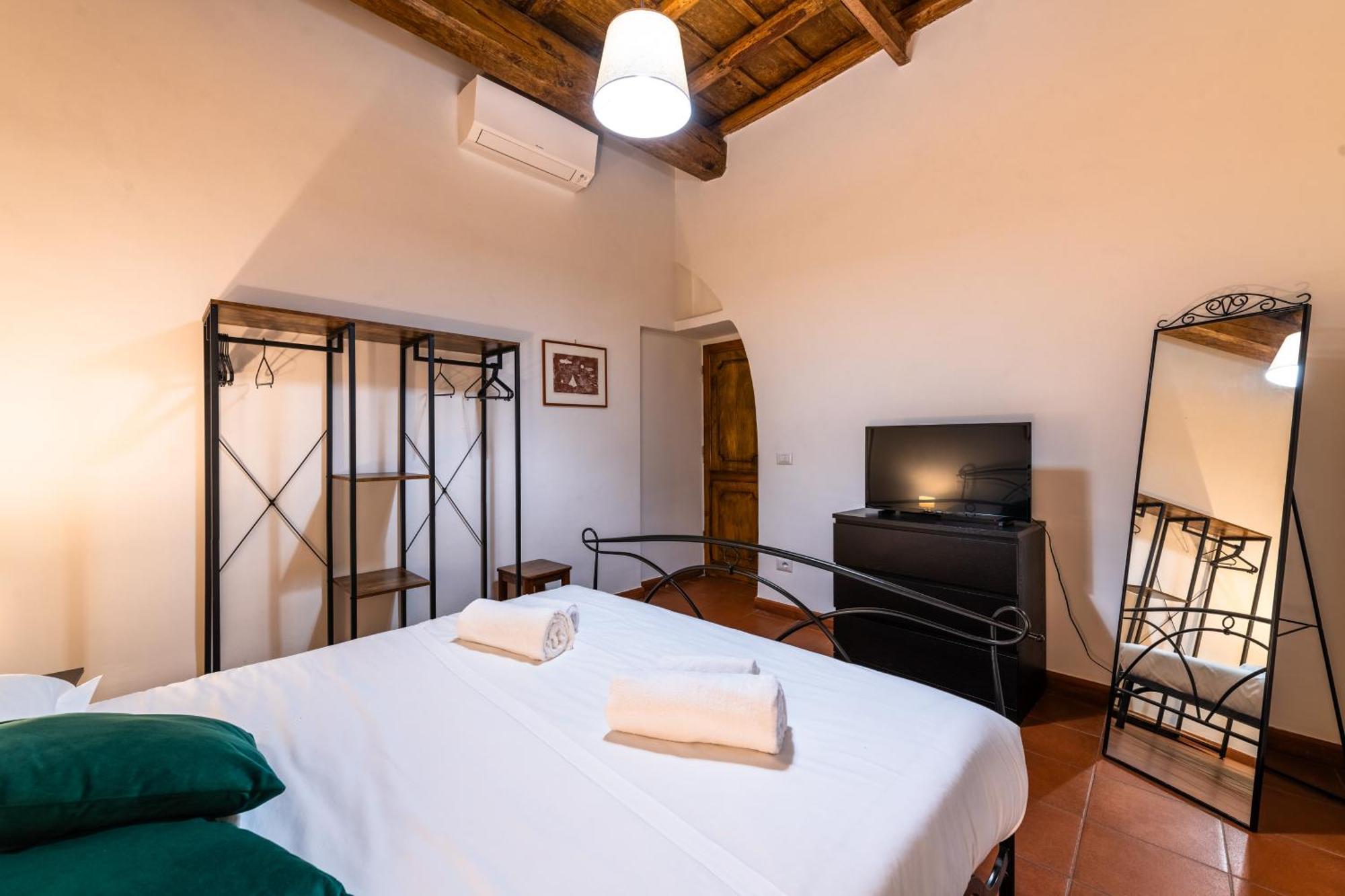San Calisto Apartment Rzym Zewnętrze zdjęcie