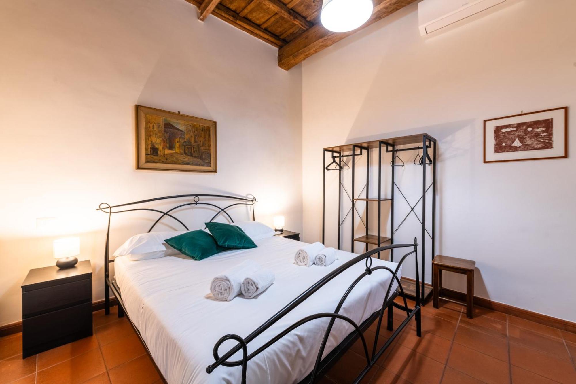 San Calisto Apartment Rzym Zewnętrze zdjęcie