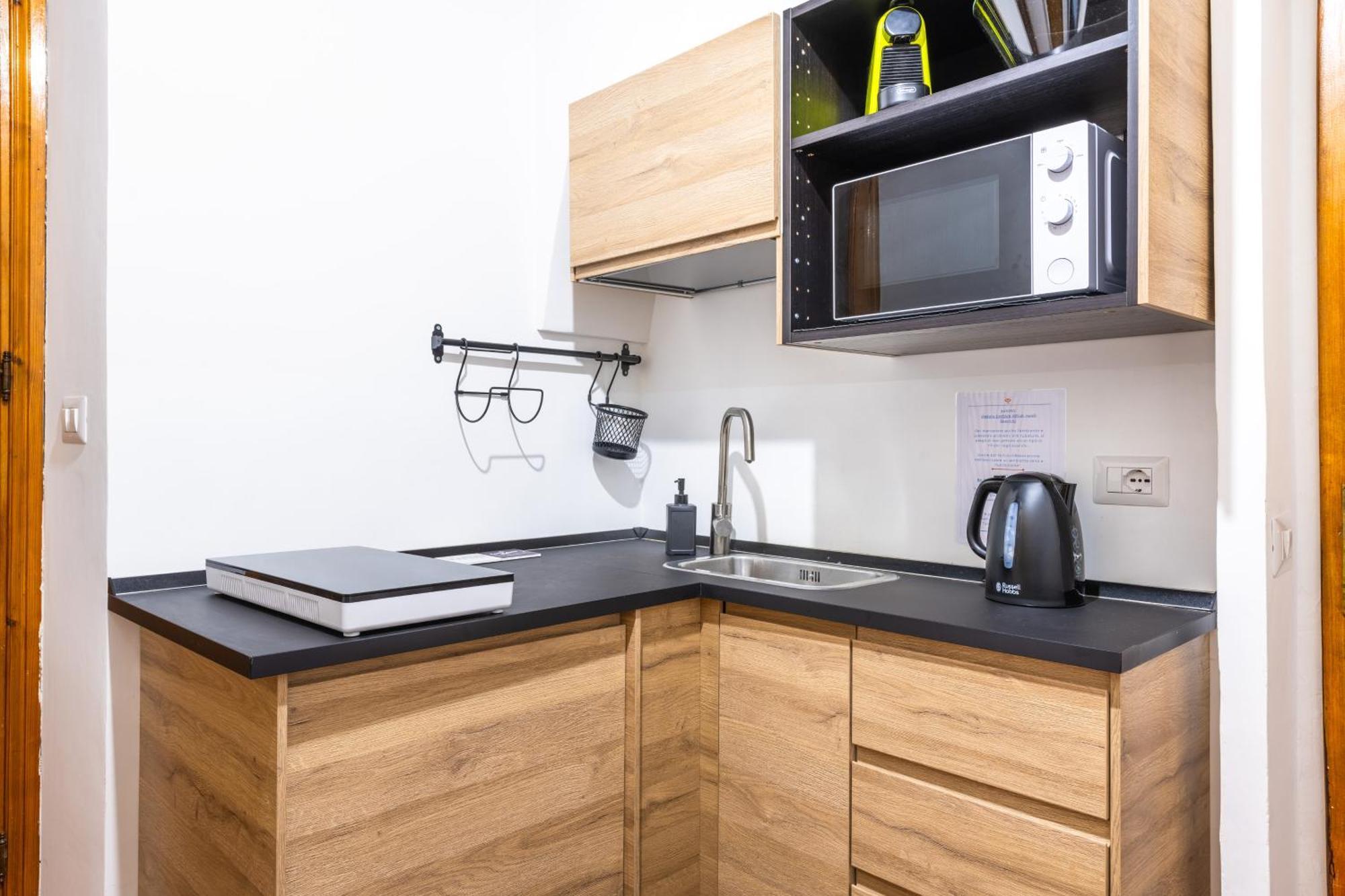 San Calisto Apartment Rzym Zewnętrze zdjęcie